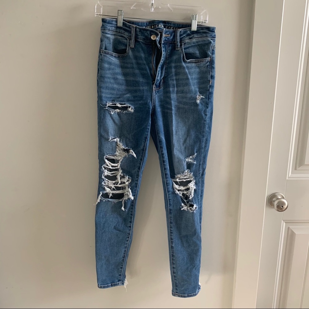 Ripped Super High-Rise Jegging